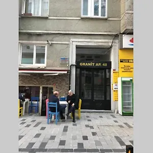  Апартаменты Cozy Next To Taksim Square