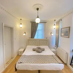  Апартаменты Shima House